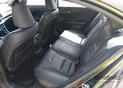 2013 Honda Accord Sdn Ex-L z USA, uszkodzony, nr VIN 1HGCR2F84DA076947